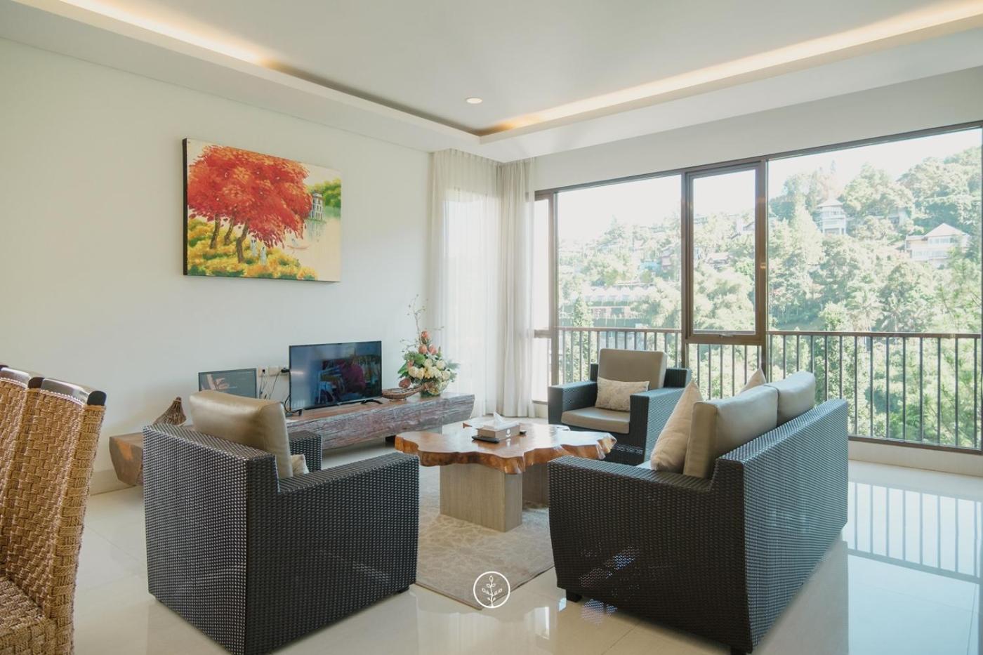 Narwastu Hill View Villa 6 Bedrooms With A Private Swimming Pool バンドゥン エクステリア 写真