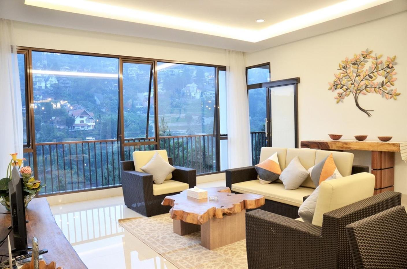 Narwastu Hill View Villa 6 Bedrooms With A Private Swimming Pool バンドゥン エクステリア 写真
